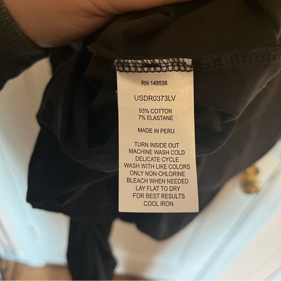 Universal Standard Long Sleeve Geneva Dress - Picture 4 of 4